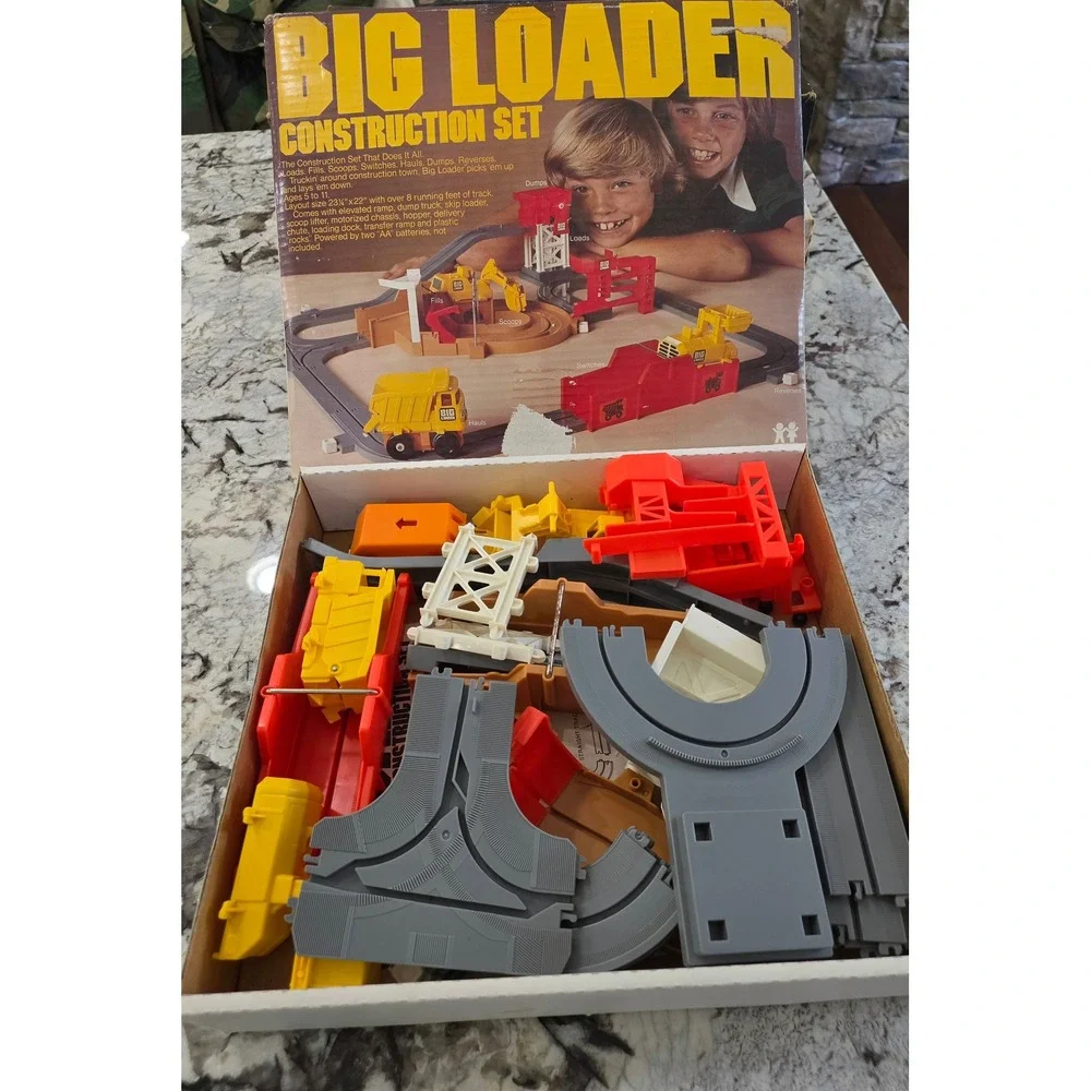 VTG 1977 Tomy Big Loader Construction Set 5001 Motorized Toy Track Boxed